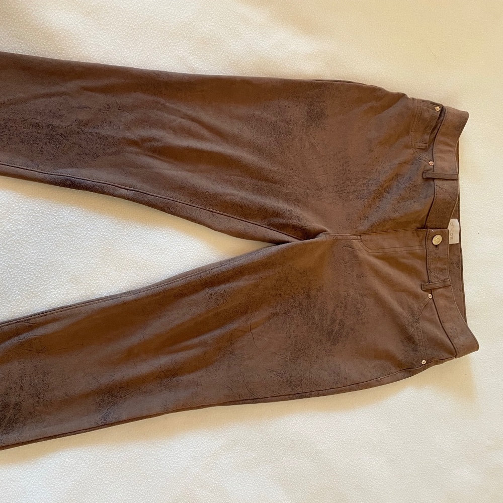 EUC  Chico's Brown textured faux suede slacks.  Chico's size 1.5 Reg